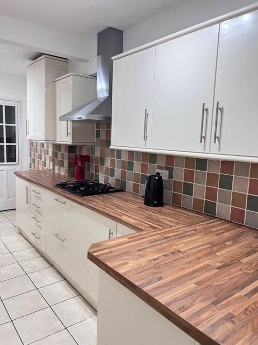Spacious 3 Bed Flat - Beach Nearby - No Pets Σάουθεντ-ον-Ση Εξωτερικό φωτογραφία